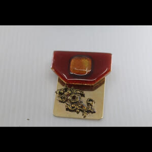 Bakelite Brooch w/ carved rose, vintage jewelry amber red tone old floral VTG